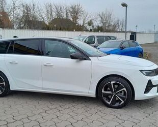 Opel Opel Astra 1.2 Sports Tourer GS Gebrauchtwagen