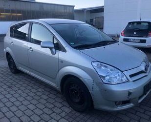 Toyota Toyota Corolla Verso 2.2 D-CAT Sol Gebrauchtwagen