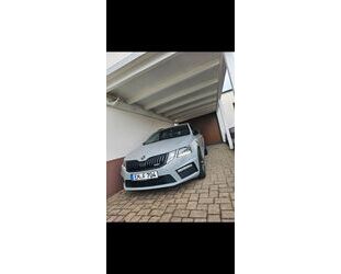 Skoda Skoda Octavia 2.0 TDI SCR DSG 4x4 RS60 Combi RS60 Gebrauchtwagen