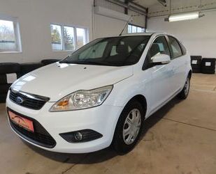 Ford Ford Focus Lim. Style KLIMA SHZG ZV ALLWETTER Gebrauchtwagen