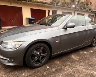 BMW BMW 320i Cabrio Aut. Xenon LEDER TOP !! Gebrauchtwagen