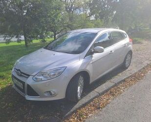 Ford Ford Focus 1,6 EcoBoost 110kW Titanium Gebrauchtwagen