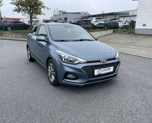 Hyundai Hyundai I20 BLUE+1.0 T-GDI STYLE Bluetooth Navi Kl Gebrauchtwagen