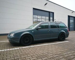 VW Volkswagen Bora 2.3 4motion Allrad Variant Gebrauchtwagen