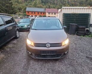 VW Volkswagen Touran Style 1.4 Navi Panor. 7 Sitzer Gebrauchtwagen