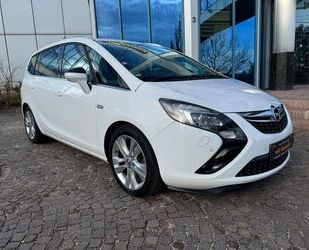 Opel Opel Zafira C Tourer1.4 i 103 KW Navi Kam Xen PDC Gebrauchtwagen