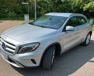 Mercedes-Benz Mercedes-Benz GLA 180 Urban Gebrauchtwagen