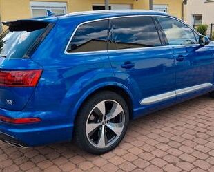 Audi Audi Q7 3.0 TDI quattro Vollausstattung Gebrauchtwagen