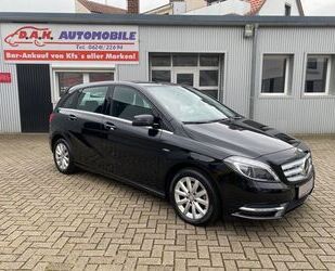 Mercedes-Benz Mercedes-Benz B 180 1.Hand+67TKM+Navi+SHZ+KLima+Bi Gebrauchtwagen