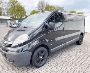 Opel Opel Vivaro 2.5 CDTi AUTOMATIK*L2H1*NAVI*KLIMA*TEM Gebrauchtwagen