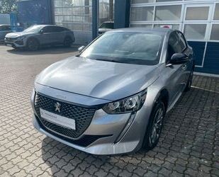 Peugeot Peugeot e-208 136 Allure Pack Kamera, Keyless, Nav Gebrauchtwagen