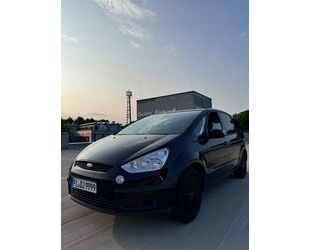 Ford Ford S-Max 2,0 TDCi 103kW DPF Ambiente Ambiente Gebrauchtwagen