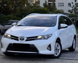 Toyota Toyota Auris Touring Sports Hybride Automatik Gebrauchtwagen