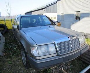 Mercedes-Benz Mercedes-Benz 250 TD W124 Kombi rauchsilber Gebrauchtwagen