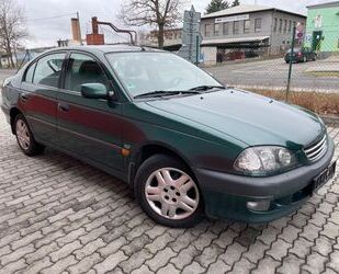 Toyota Toyota Avensis 2.0 linea sol Gebrauchtwagen