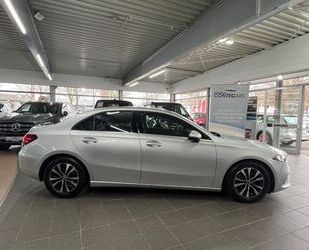 Mercedes-Benz Mercedes-Benz A 180 d Limousine Style Agility+Medi Gebrauchtwagen