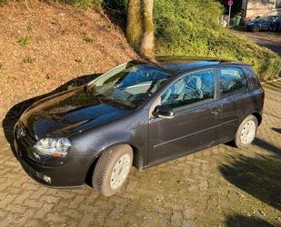 VW Volkswagen Golf 5 1.6 FSI Sportline Gebrauchtwagen