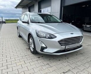 Ford Ford Focus Turnier 1.5 TDCi Cool & Connect Faceli Gebrauchtwagen