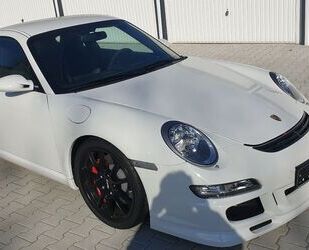 Porsche Porsche 911 GT3 *3,6ltr*1.HD*5.500Km*LED*Navi*19