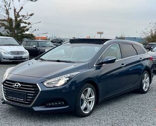 Hyundai Hyundai i40 cw Style Voll Pano Kamera Navi Gebrauchtwagen