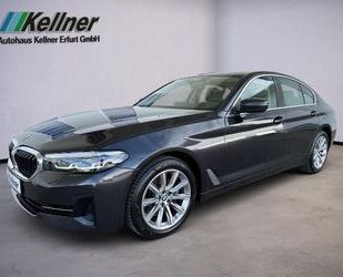 BMW BMW 520 d xDrive Aut.+Head-Up+Stand-u.Lenkradhzg. Gebrauchtwagen