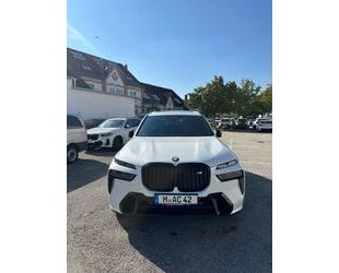 BMW BMW X7 Baureihe X7 M60 i M-Sport Pro+Massage+7-Sit Gebrauchtwagen