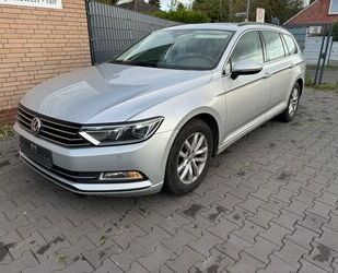 VW Volkswagen Passat Variant Comf AHK Kamera NAVI SH Gebrauchtwagen