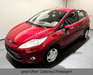 Ford Ford Fiesta Titanium Automatik SHzg PDC 5-Türer Gebrauchtwagen