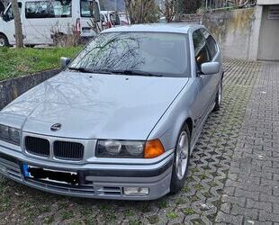 BMW BMW 316i Compact Gebrauchtwagen