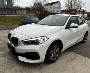 BMW BMW 118 I Limo Advantage*Automatik*Navi*Klima*Pdc* Gebrauchtwagen