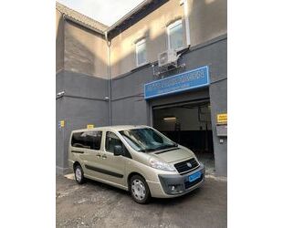 Fiat Fiat Scudo Panorama Family L2H1 9Sitzer Klima TüvN Gebrauchtwagen