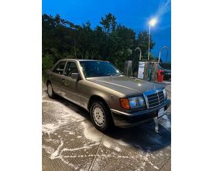 Mercedes-Benz Mercedes-Benz W124 280e 1993, full leather Gebrauchtwagen