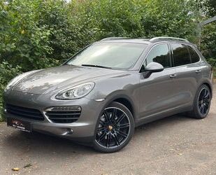 Porsche Porsche Cayenne S Diesel 4.2V8 BOSE/Schiebedach/21 Gebrauchtwagen