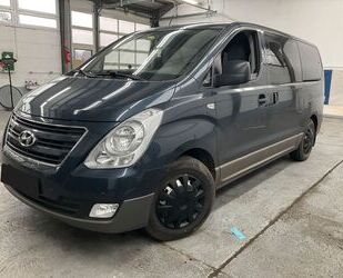 Hyundai Hyundai H-1 2.5 CRDi Travel Comfort Automatik Sitz Gebrauchtwagen