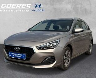 Hyundai Hyundai i30 cw*Navi *Kamera *SHZ *LHZ *Allwetter* Gebrauchtwagen