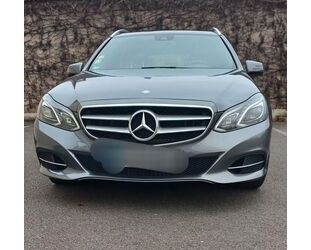 Mercedes-Benz Mercedes-Benz E 220 BlueTEC 4MATIC T AVANTGARDE Au Gebrauchtwagen