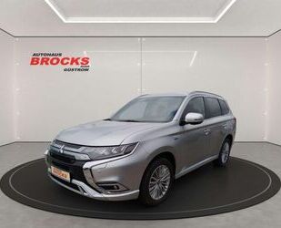 Mitsubishi Mitsubishi Outlander PHEV Intro Edition 4WD / Plus Gebrauchtwagen