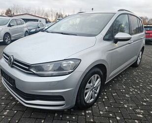 VW Volkswagen Touran Comfortline AHK SHZ PDC ACC NAV Gebrauchtwagen