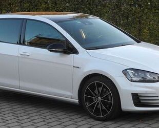 VW Volkswagen Golf GTD Pano Dynaudio Kamera Onyxwei Gebrauchtwagen