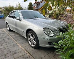 Mercedes-Benz Mercedes-Benz E 280 4MATIC Avantgarde+ILS+SHZ+NAPP Gebrauchtwagen