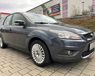 Ford Ford Focus 1.6* Titanium*KLIMAAUTOMATIK*MFL*ALU* Gebrauchtwagen