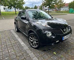 Nissan Nissan Juke 1.6 DIG-T Pure Black 4x2 Pure Black Gebrauchtwagen