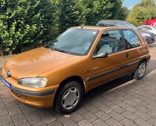 Peugeot Peugeot 106 1.6 XS*AUTOMATIK* Gebrauchtwagen