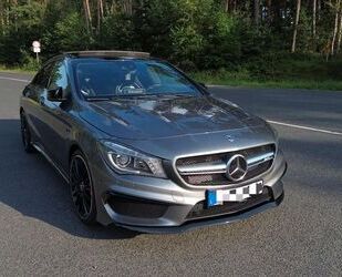 Mercedes-Benz Mercedes-Benz CLA 45 AMG 4MATIC Sport AGA Panorama Gebrauchtwagen