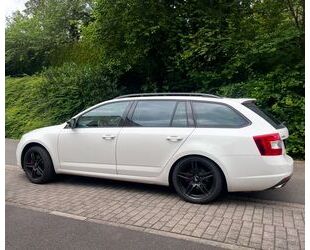 Skoda Skoda Octavia 2.0 TDI RS Combi RS Gebrauchtwagen