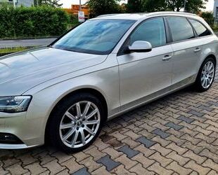 Audi Audi A4 3.0 TDI S tronic quattro Attract. Avant Gebrauchtwagen