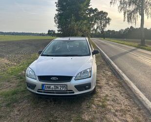 Ford Ford Focus 1.6 Fun Gebrauchtwagen