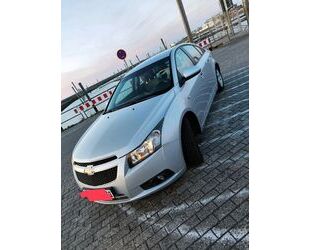 Chevrolet Chevrolet Cruze 1.6 Benziner - Gebrauchtwagen