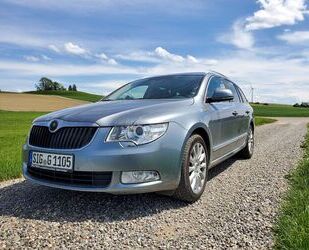 Skoda Skoda Superb 2.0 TDI DSG 4x4 Elegance Combi Elegan Gebrauchtwagen