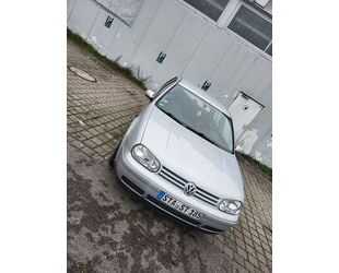 VW Volkswagen Golf 1.6 Auto Comfortline Comfortline Gebrauchtwagen